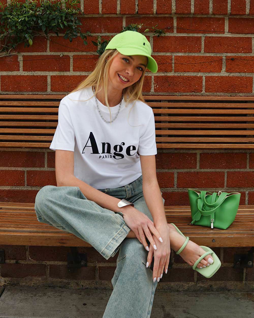 ANGE Tシャツ